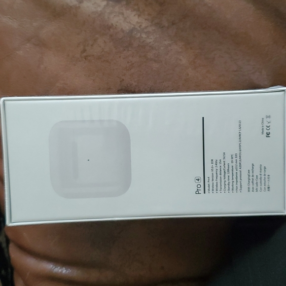 NEW IN PACKAGE PRO 4 EARBUDS - Picture 3 of 5